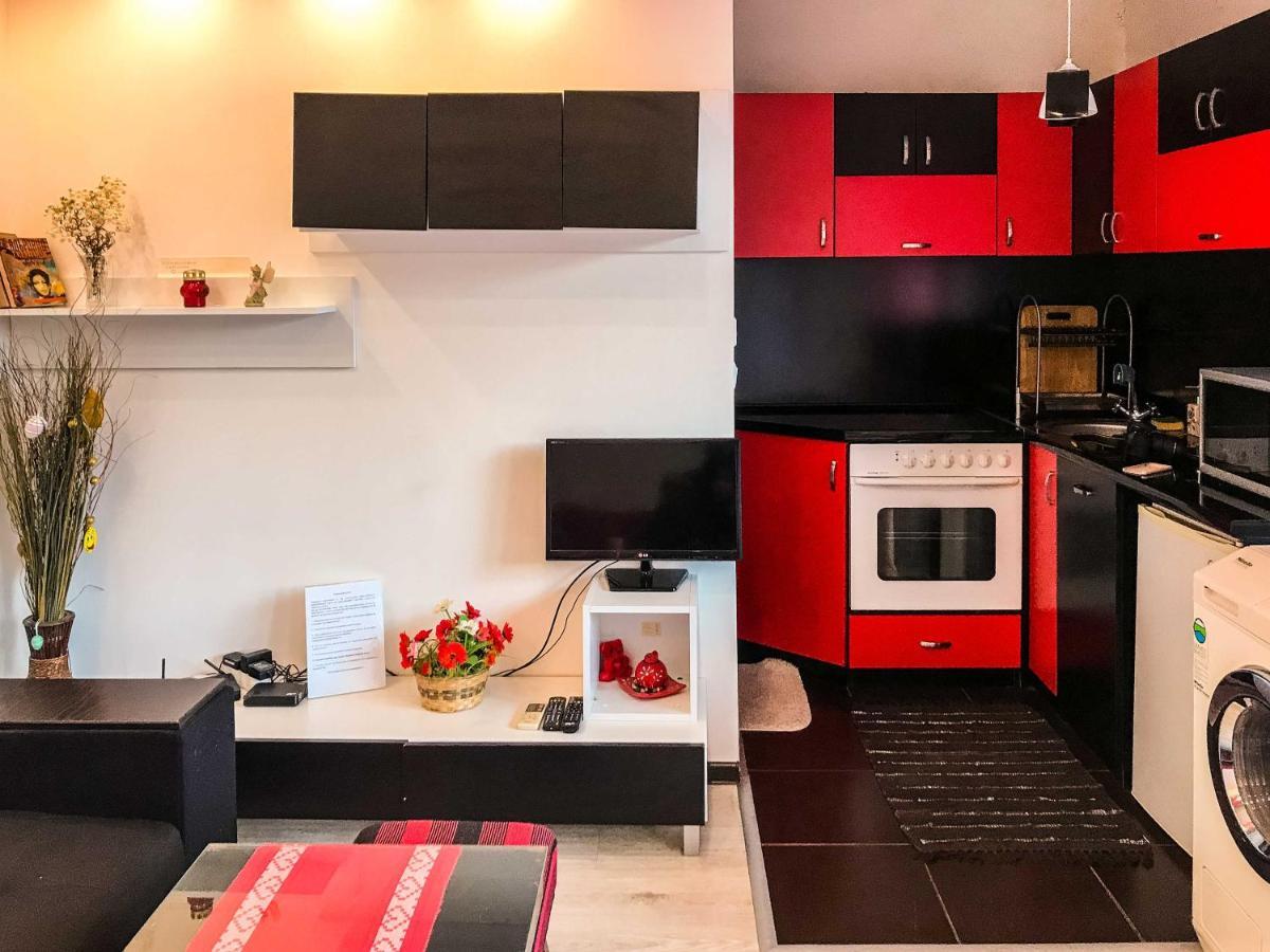 Appartamento Red House Veliko Tărnovo Esterno foto